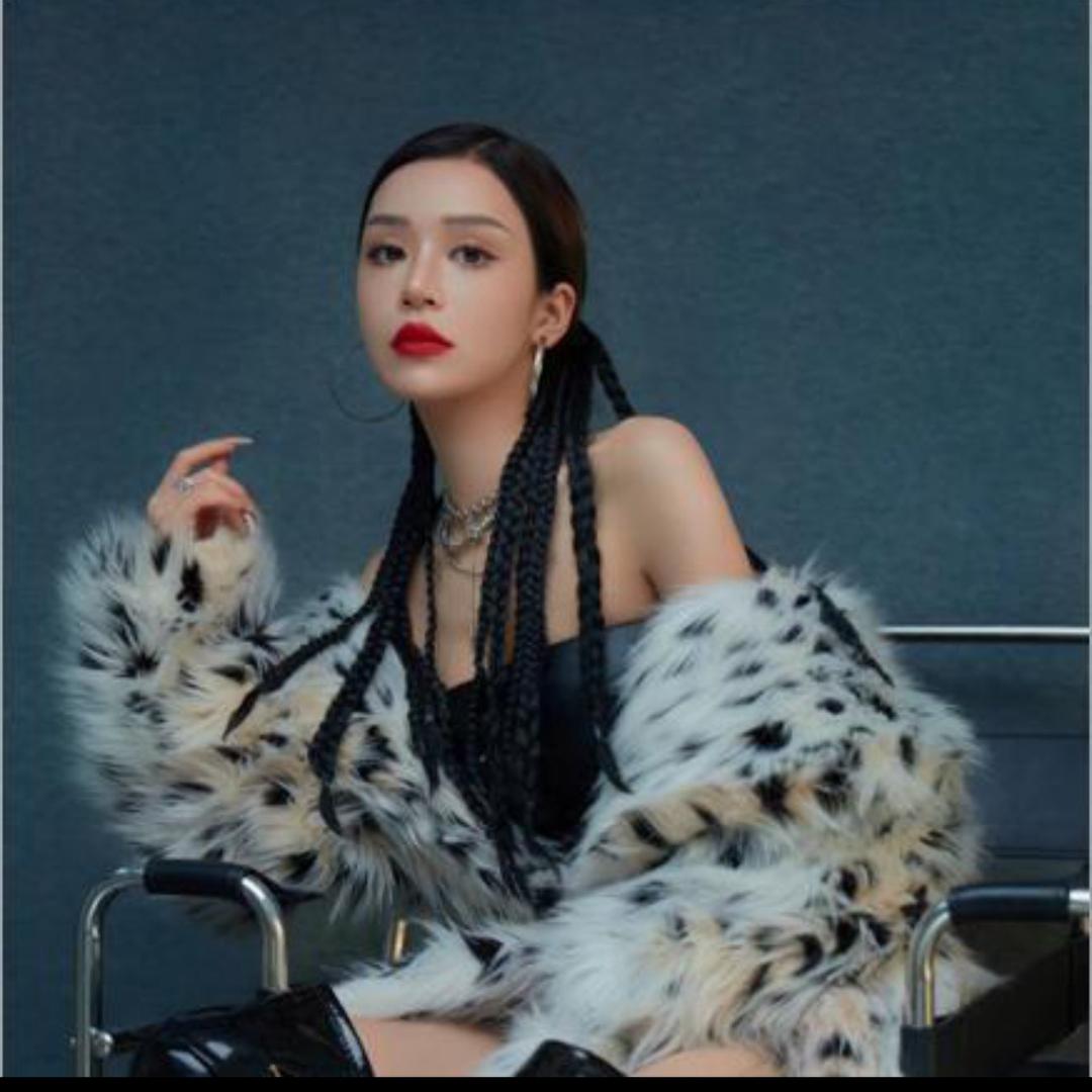 懒猫nono「直播穿搭返场」