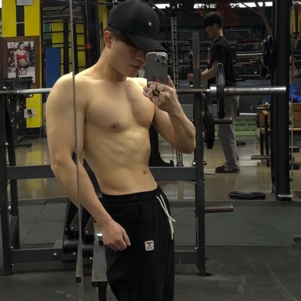 男人四十（业余涩像组）