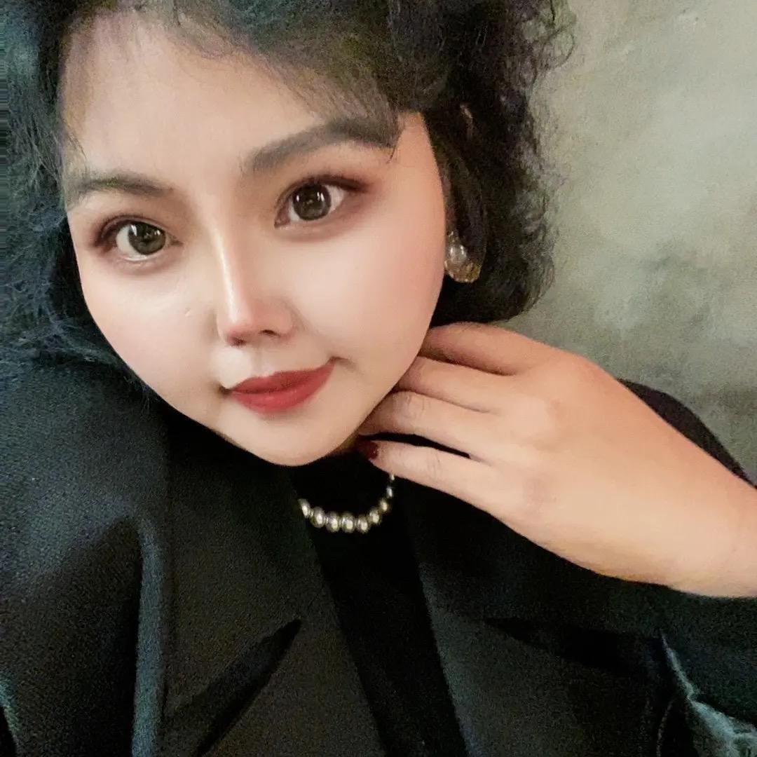 L +胖瘦大小女装