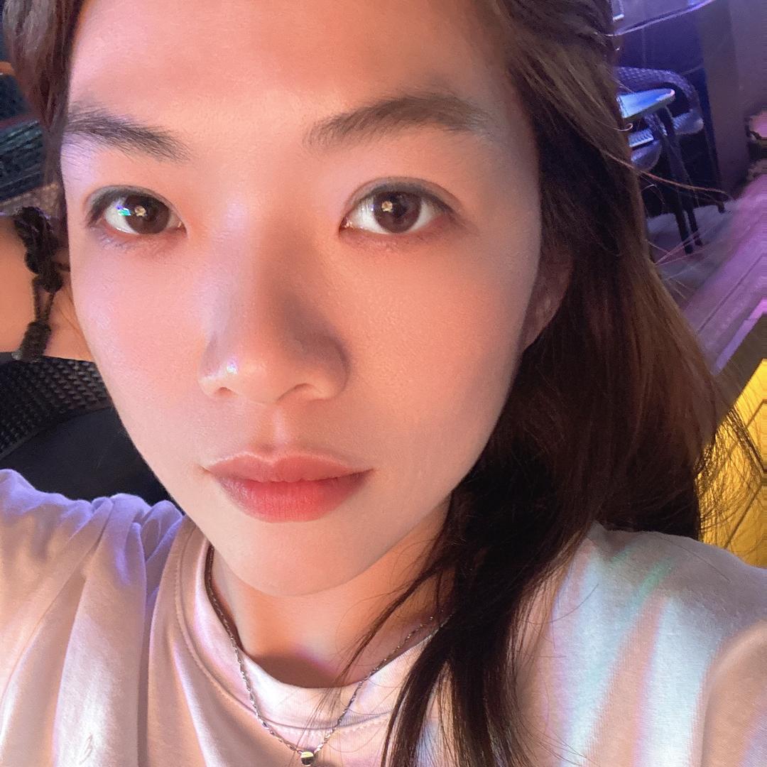 韦小姐