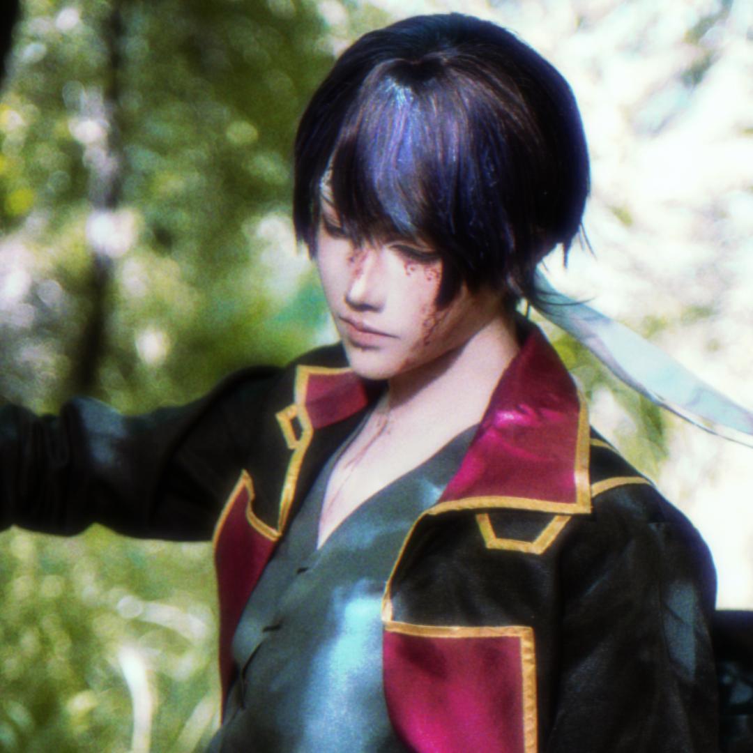 棕色黑眼珠の输血袋