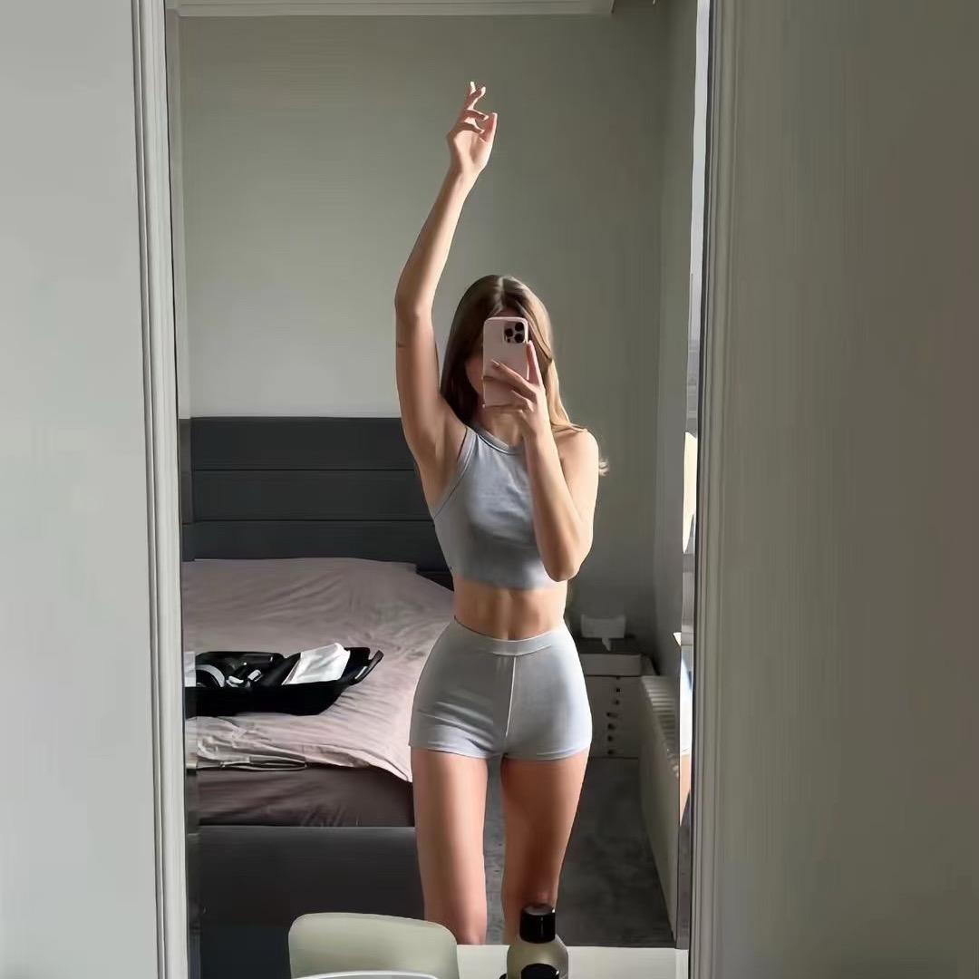 만