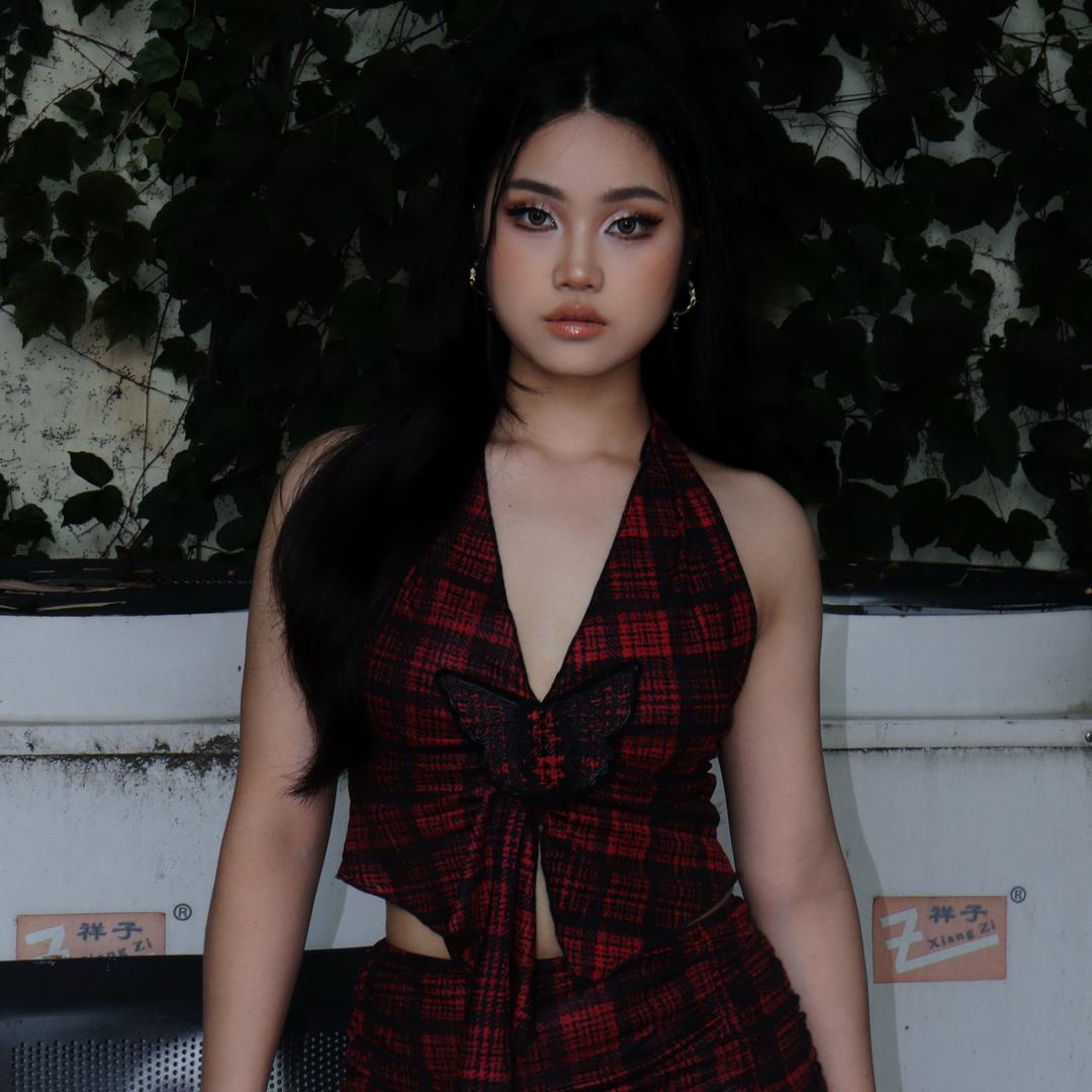 Betty ~（自由化妆师）