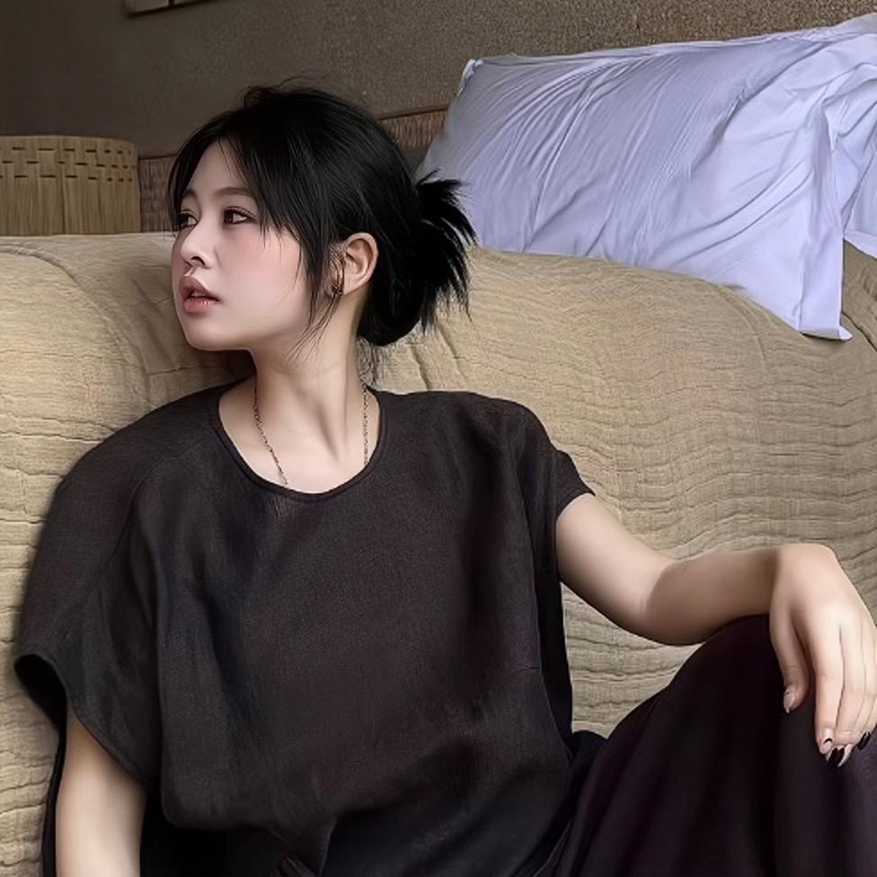 沈球球（时尚穿搭）