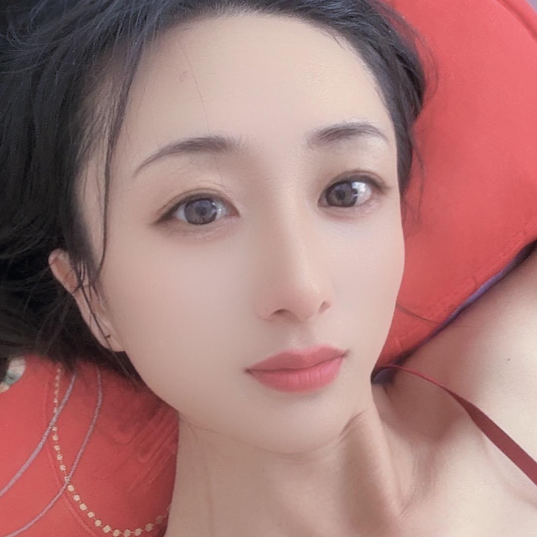 白雪飘飘
