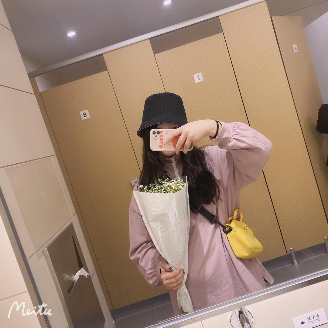 李哪近✨