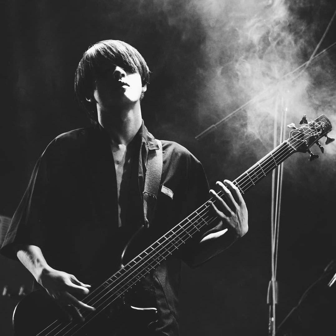 Yhybass