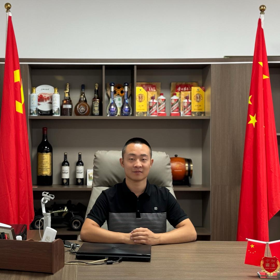 郑州马哥阿庆（驭风前行汽车俱乐部）