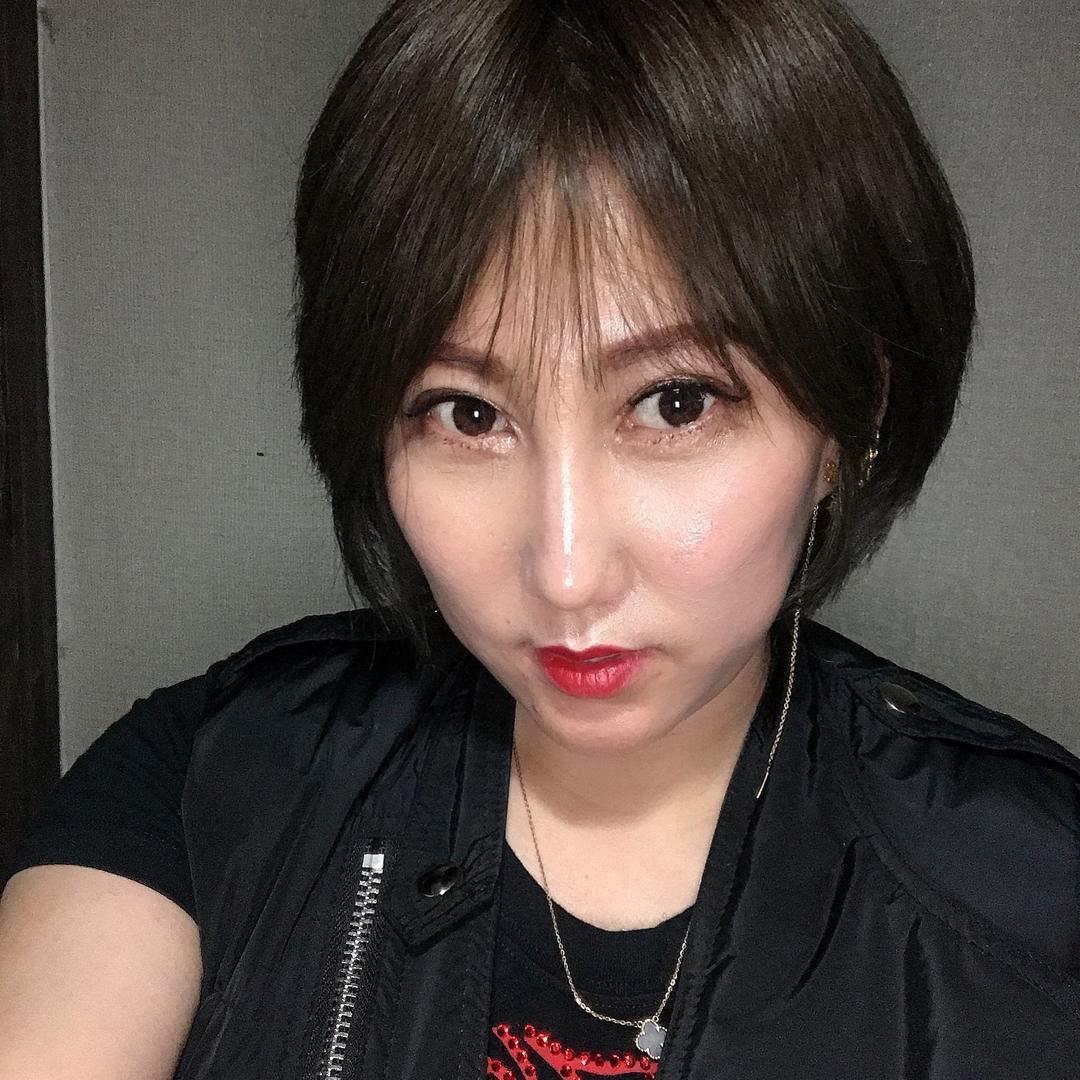 霸气才是华姐的范