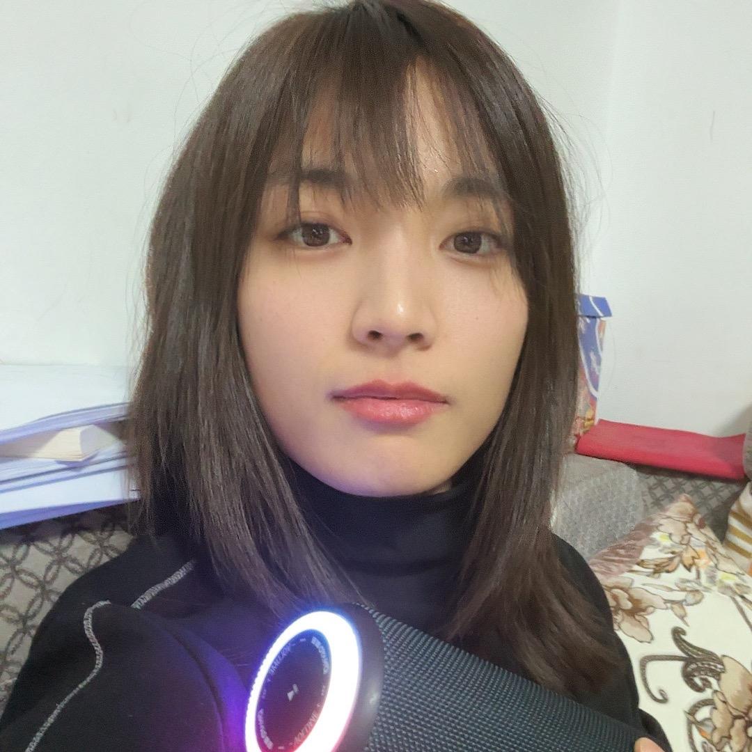 曼儿吖