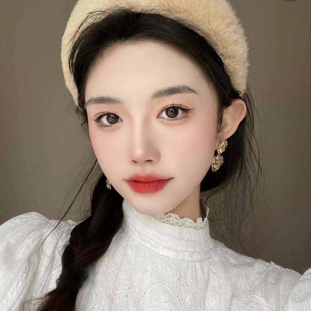 臻颜港货