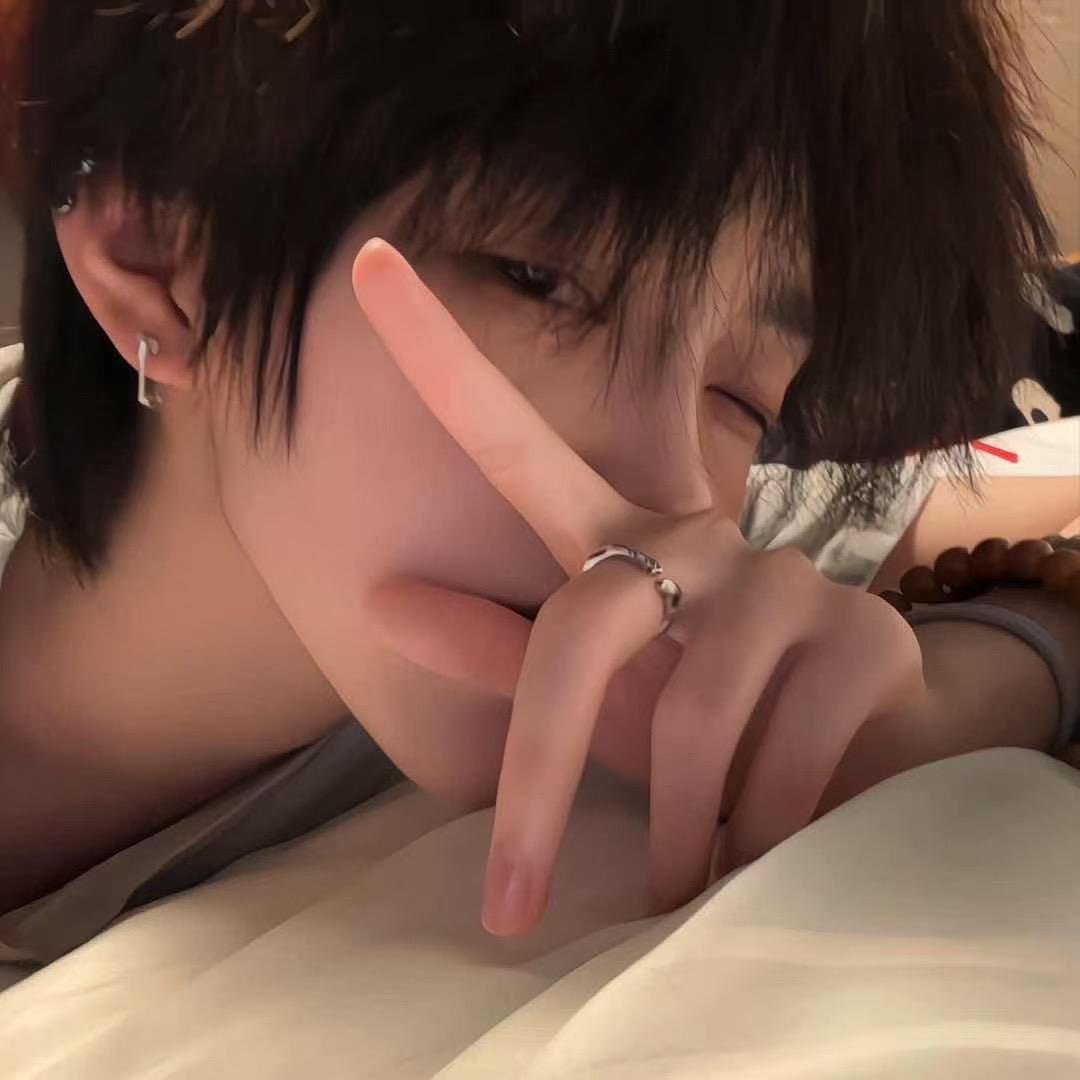 儒雅随和的小乐