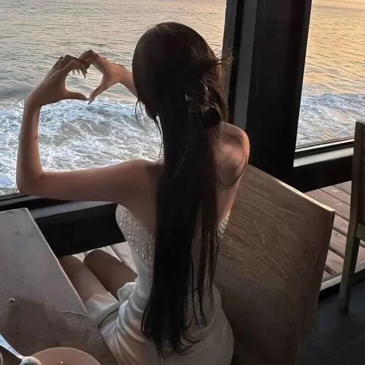 ʚ祁念^ɞ