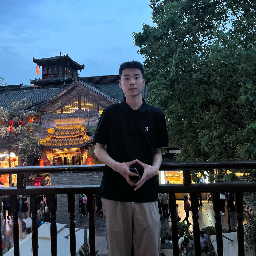 張·