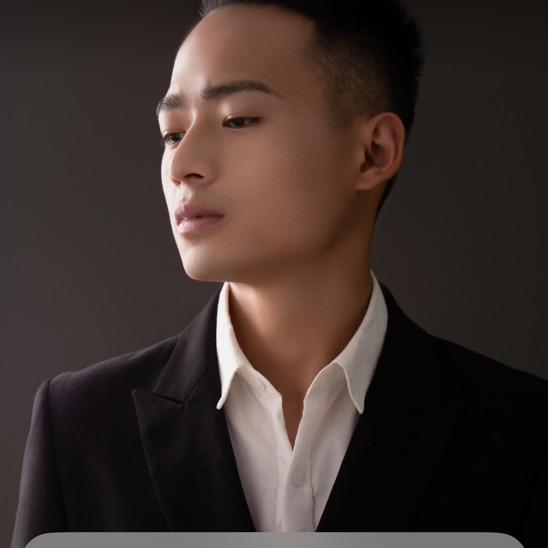 轻奢造型理发店