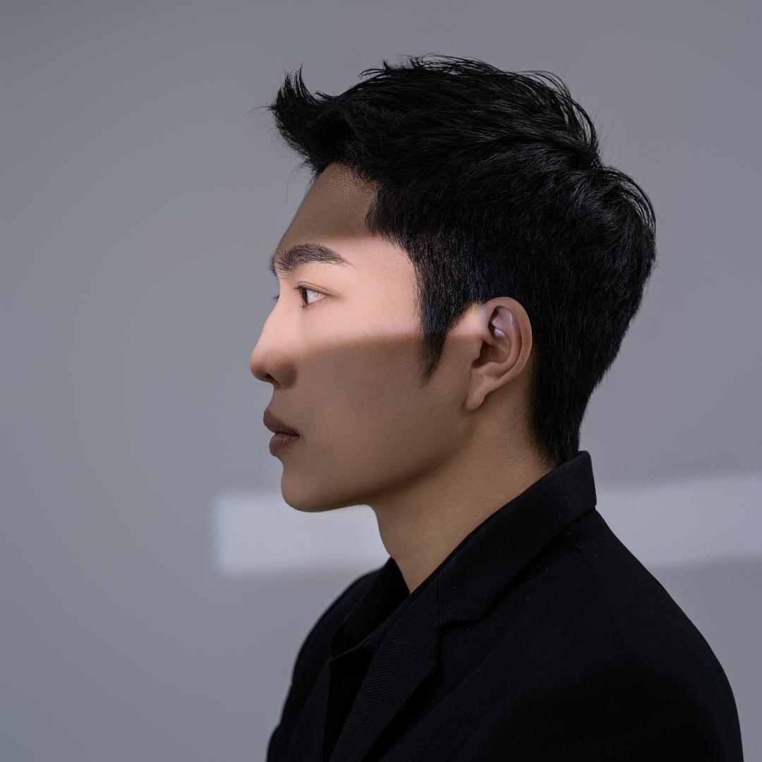 杨少.