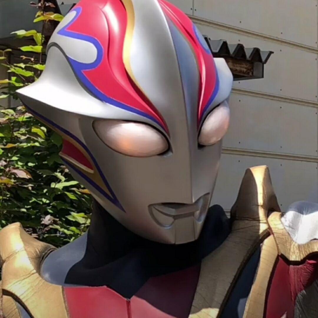 变成光(无畏契约)