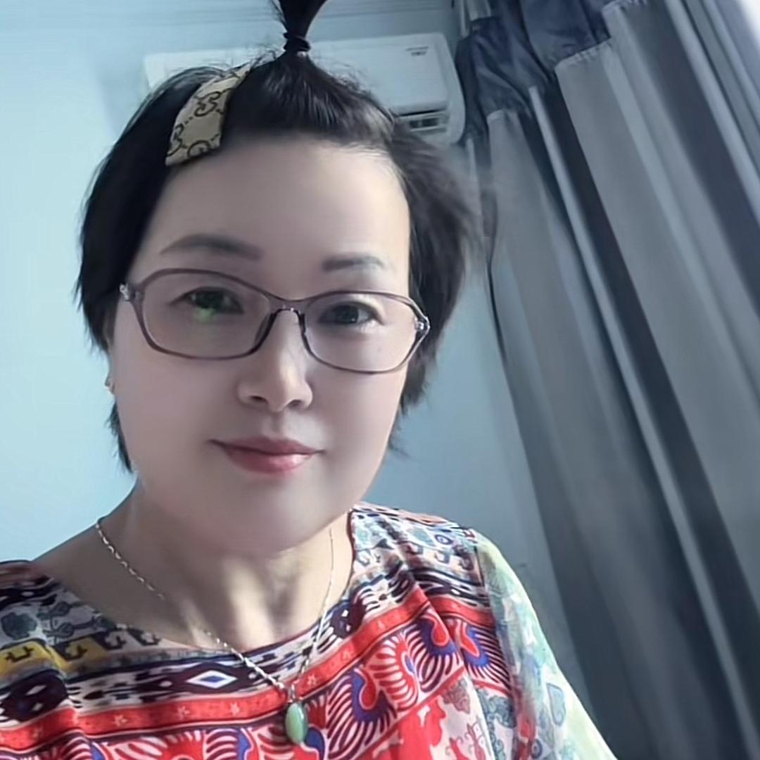 房丫晚上7点20