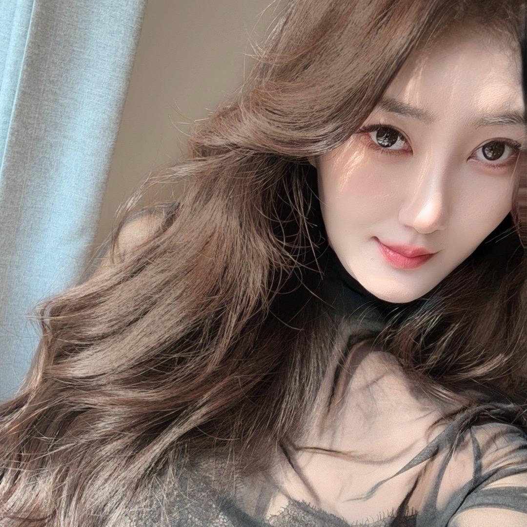LULu 🖤