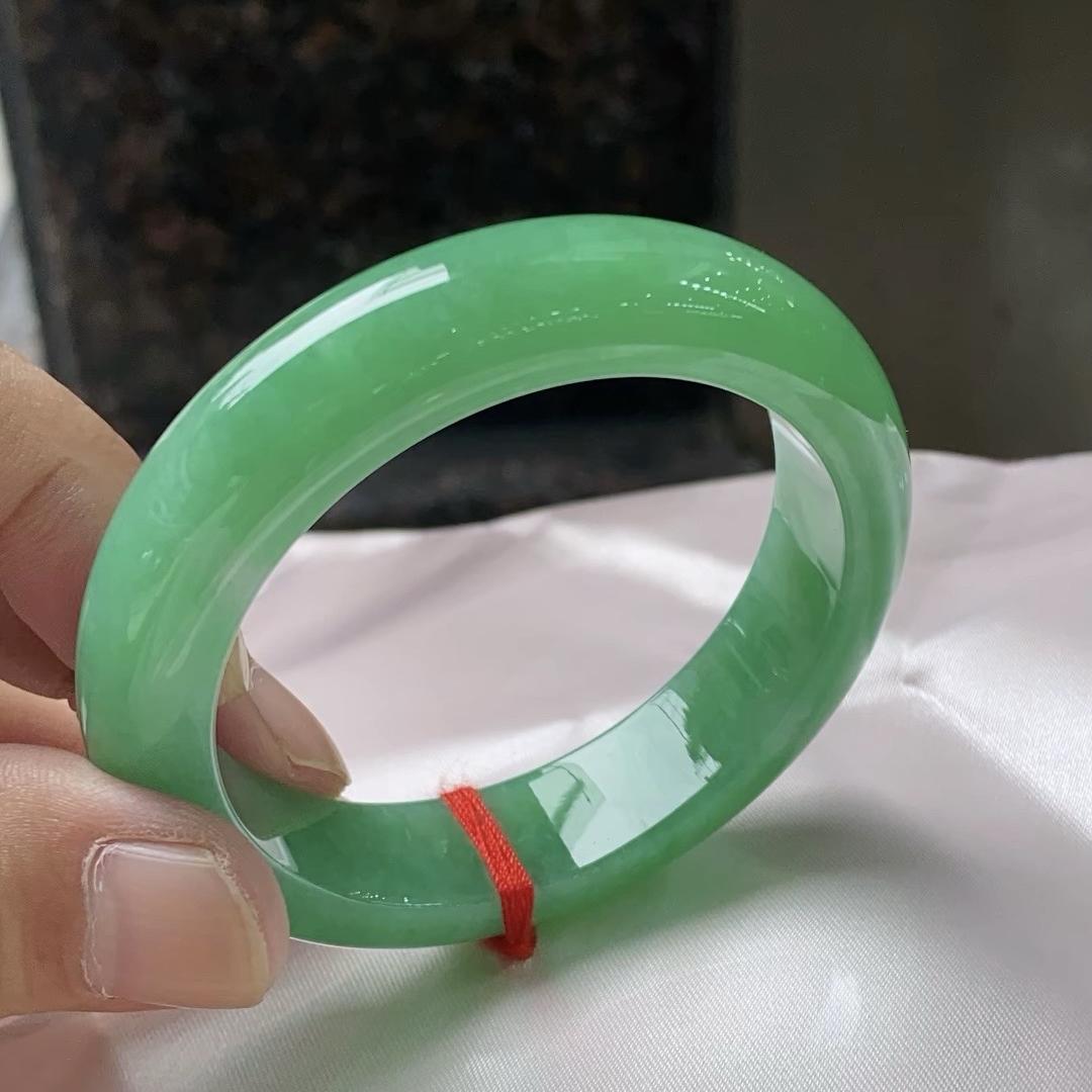 玉儿美翡翠