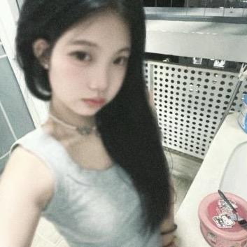 小小嬛.