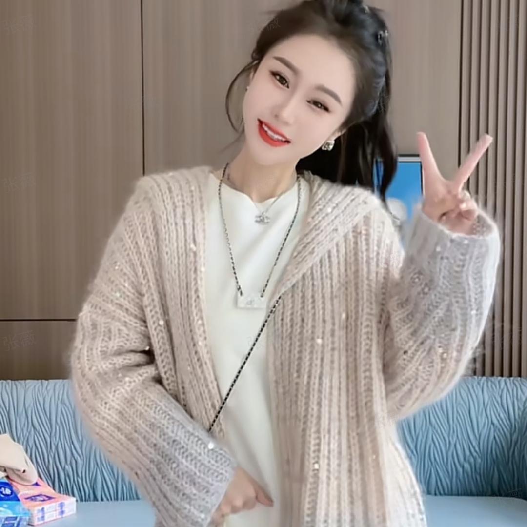 我是皮皮皮皮皮吖～轻奢女装