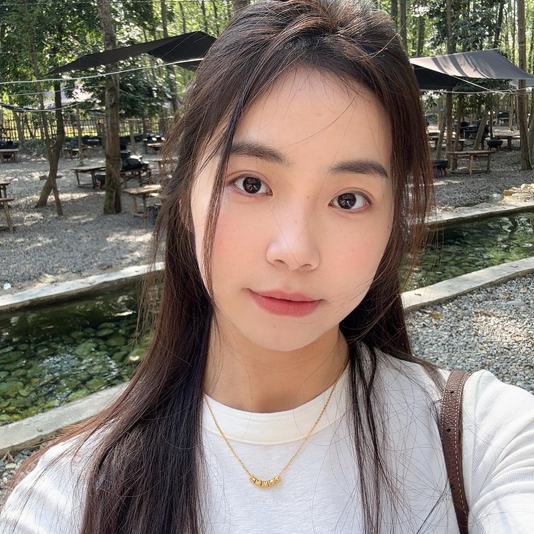 爱恋莉儿爱恋珠宝(德阳广汉五店)