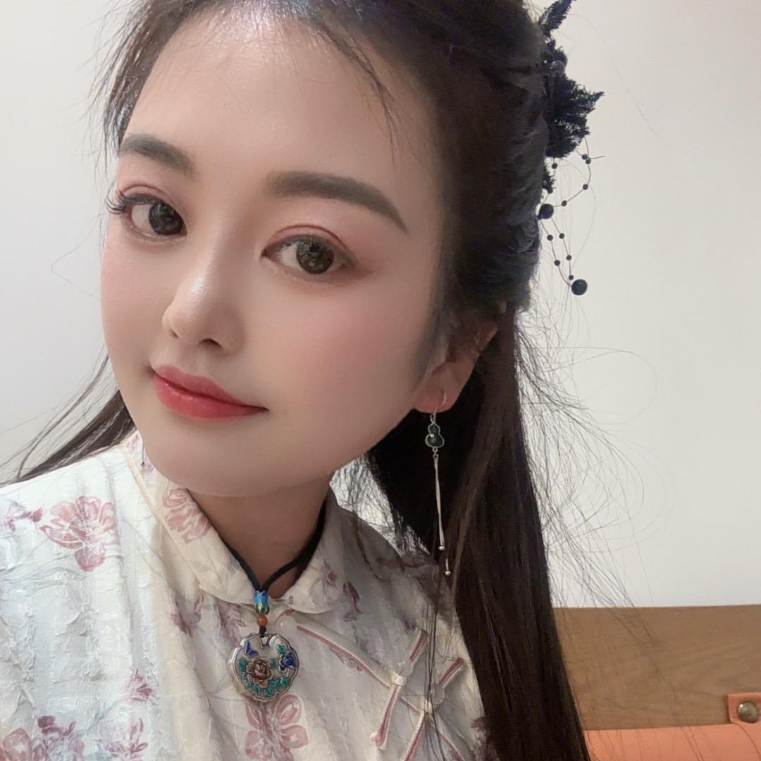周婷婷