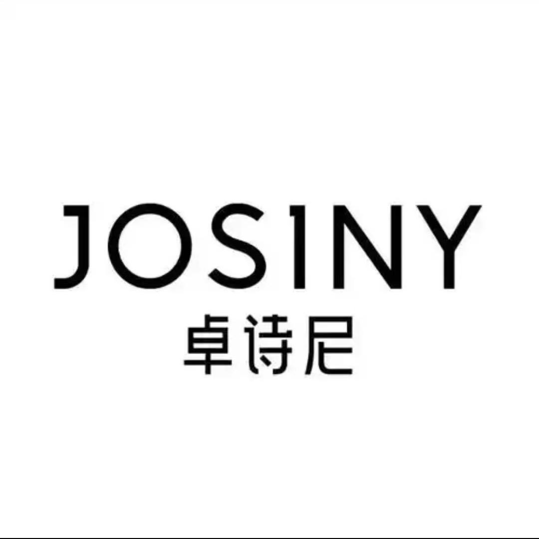 卓诗尼（张掖金脉步行街店）小月