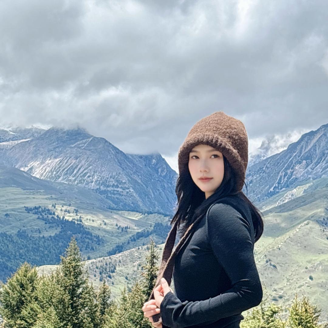玩车的C小姐