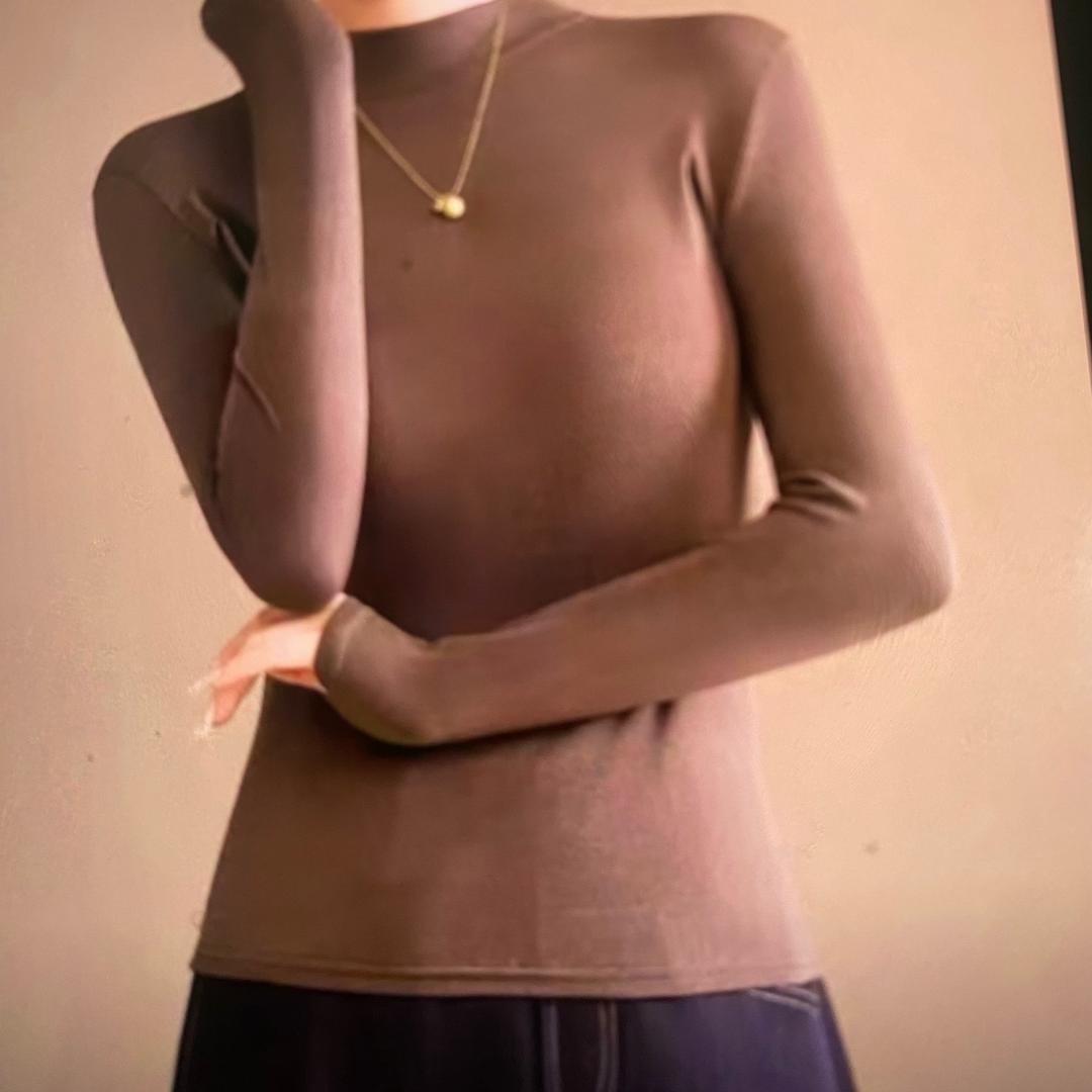 娜娜女装打底衫