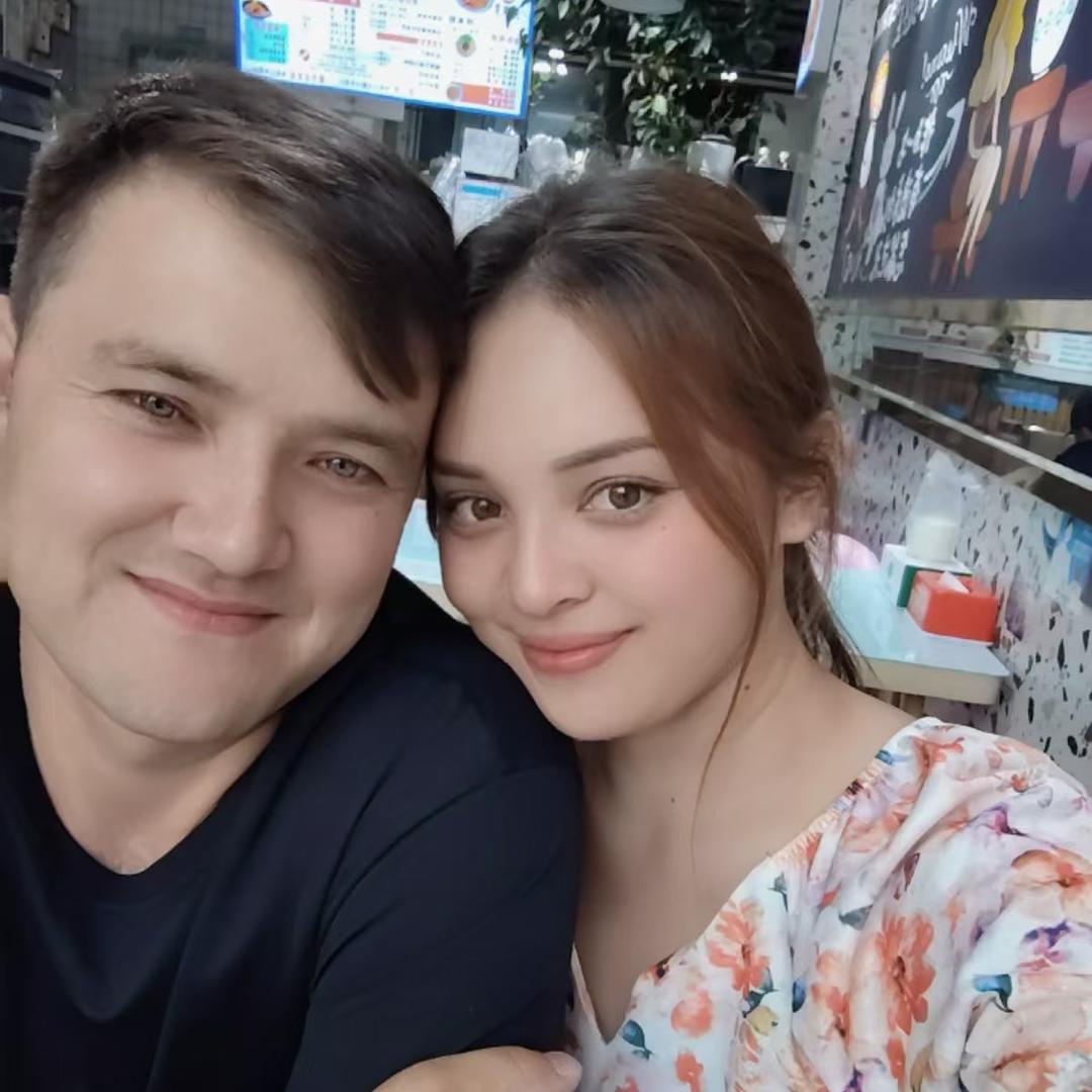 阿热夫妇🏡