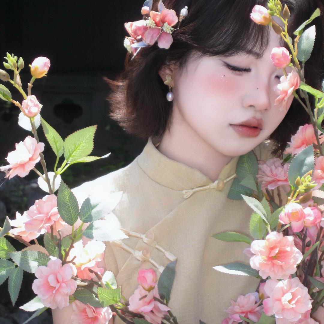 山海国风旅拍化妆师土豆