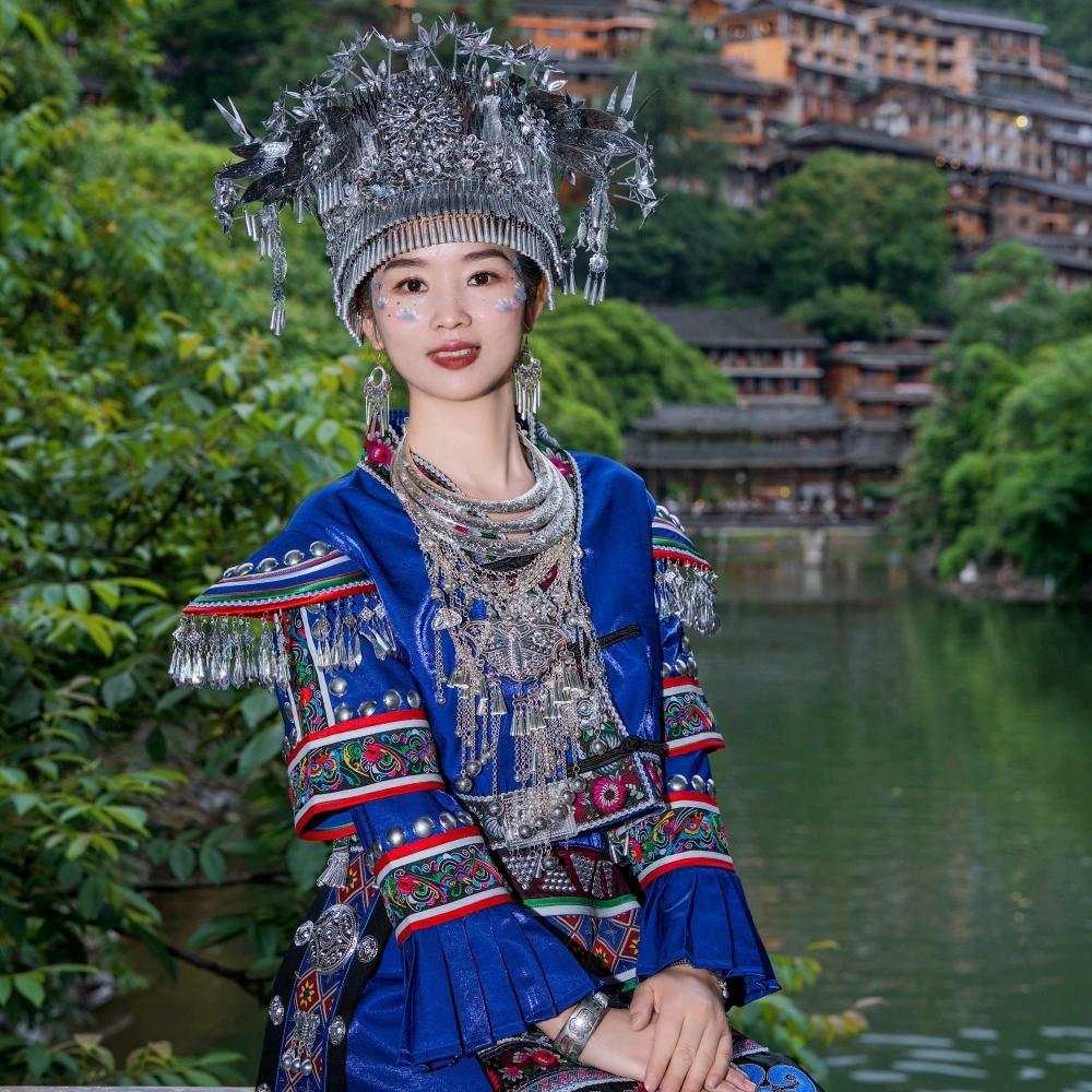 HA艺墅院慕容余