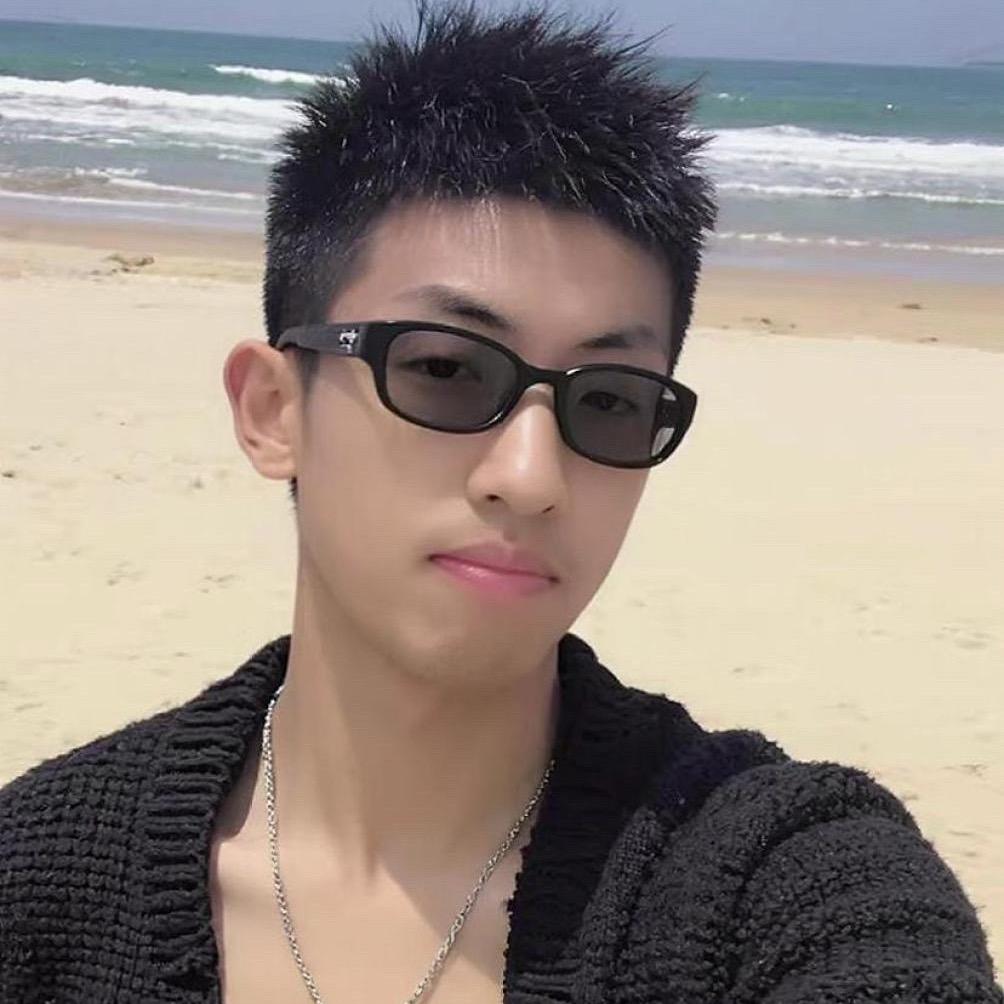 鹏鹏💖（不定时开播小号）💕