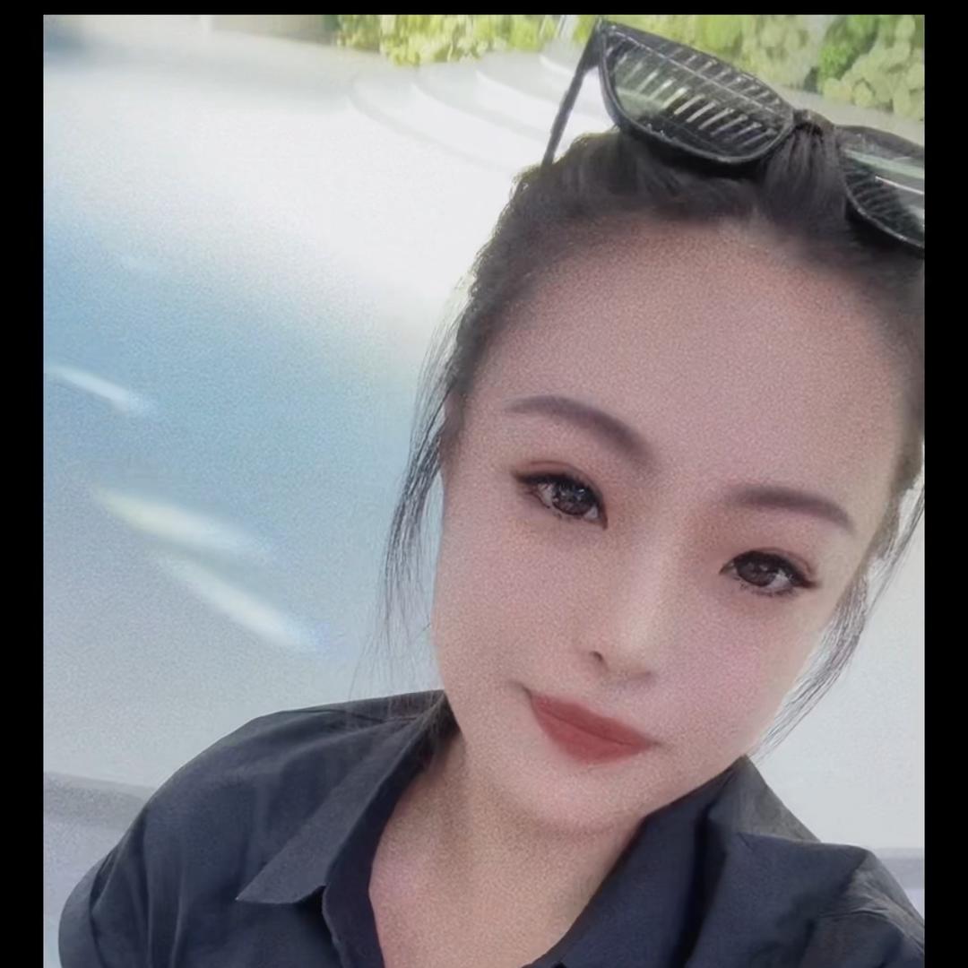 @👧🏻@