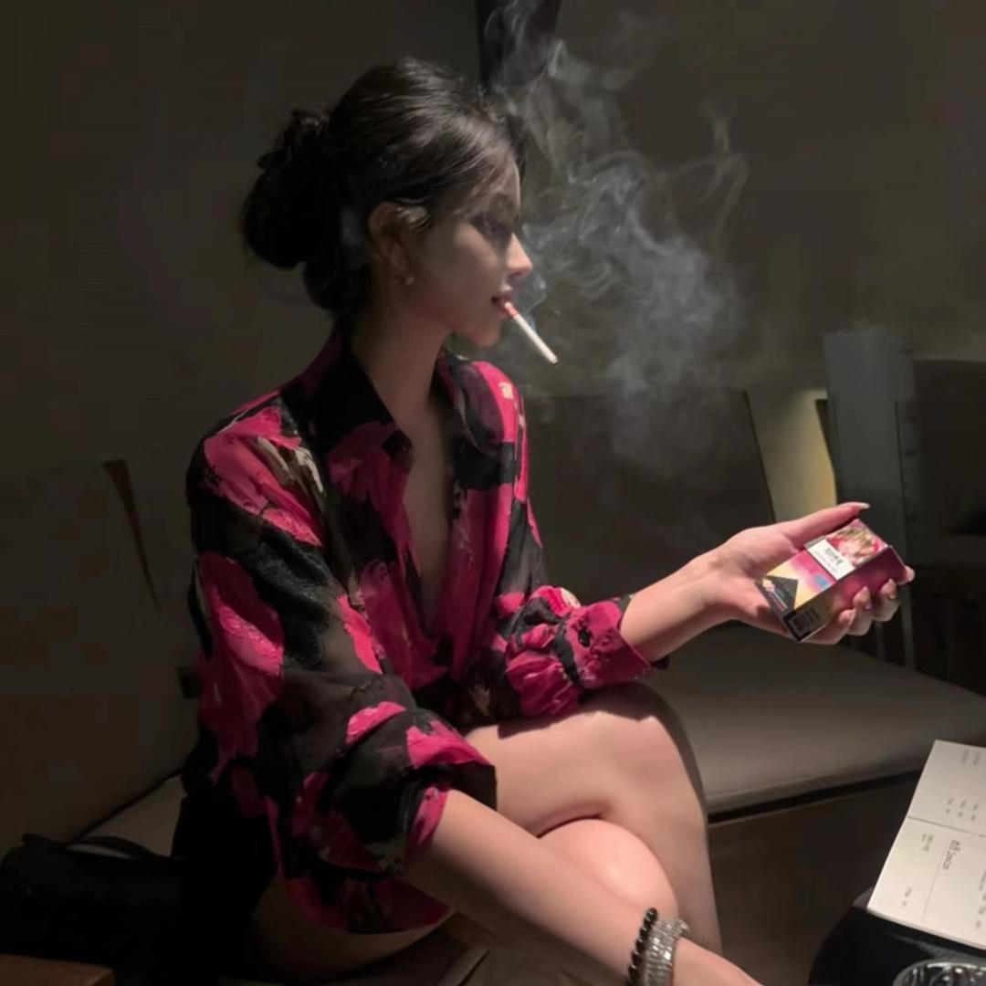 @歆