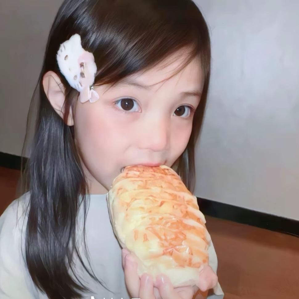 ㅤㅤㅤㅤㅤㅤㅤㅤㅤㅤㅤ鱼小涵