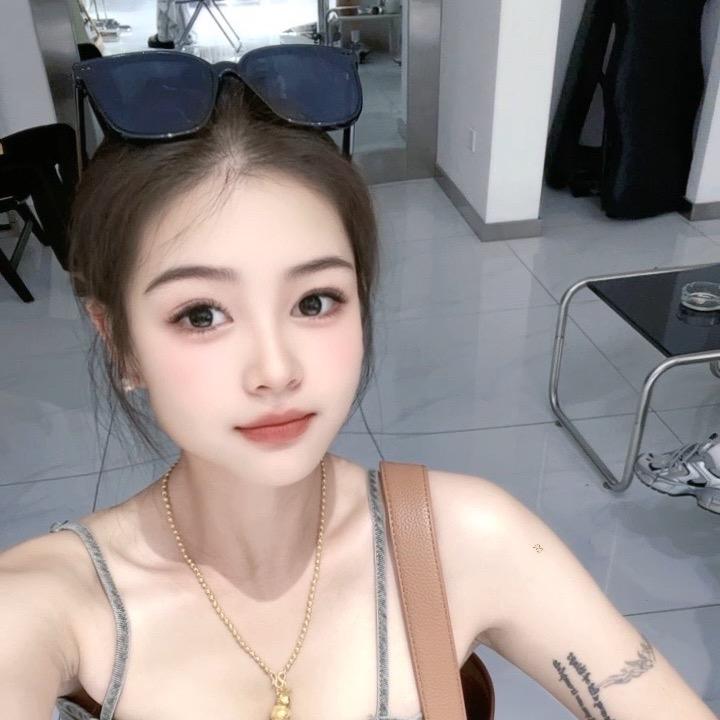 隔壁小娘子.