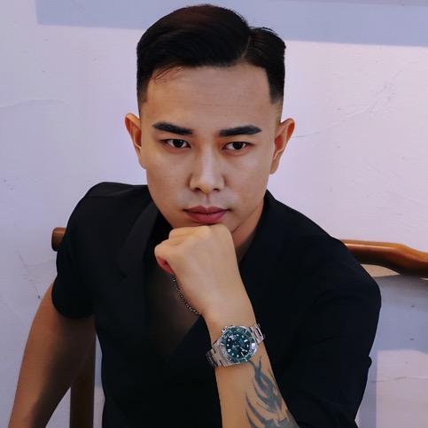 老李专业男士，广东揭阳铂顿酒店四楼