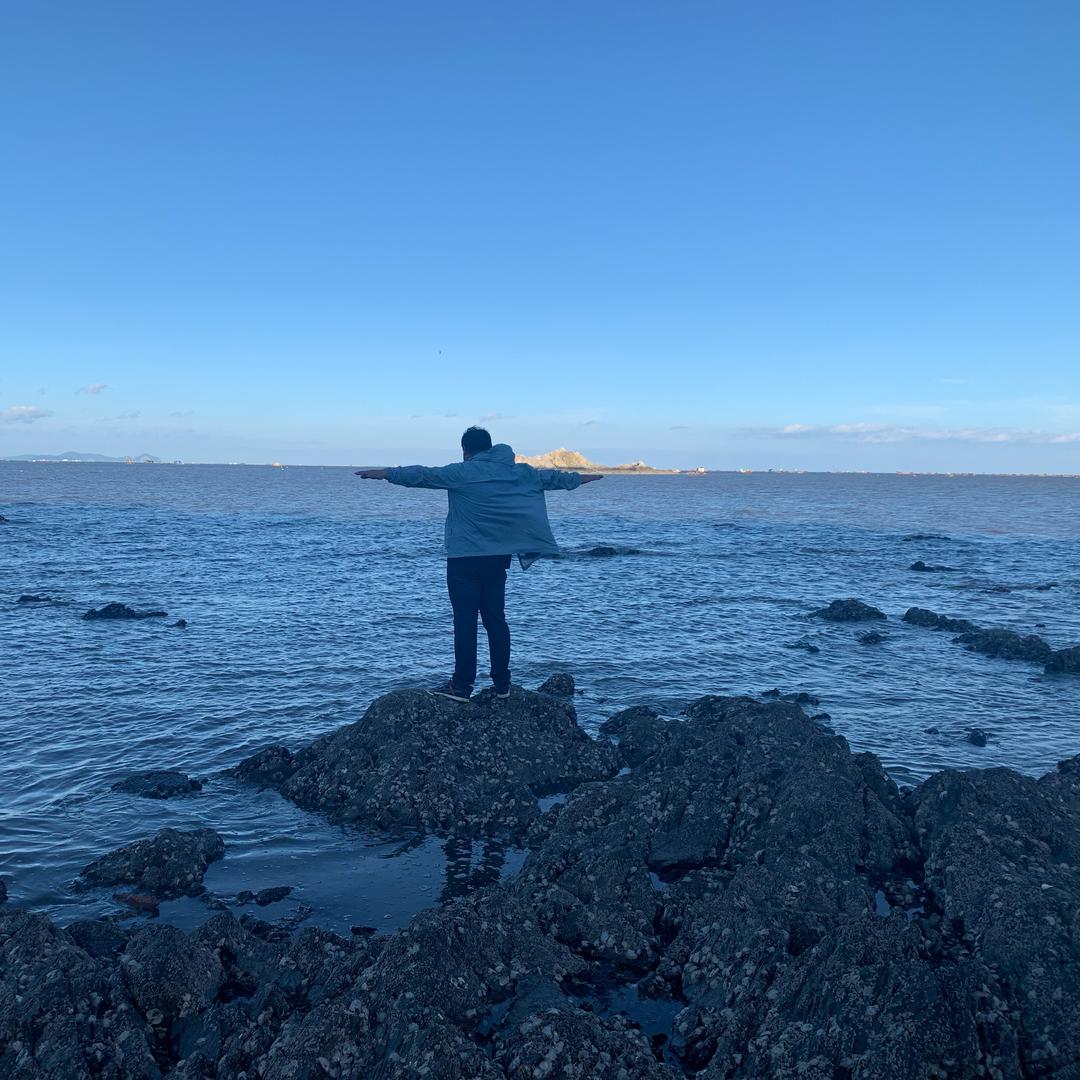 心似荒城，囚我终生