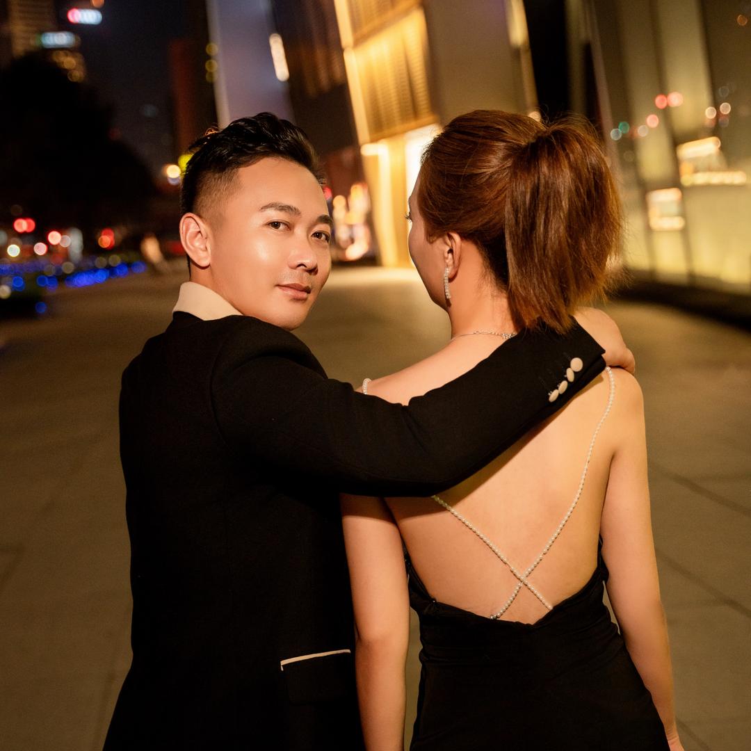 @小温哥             ╲