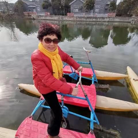苏小玲