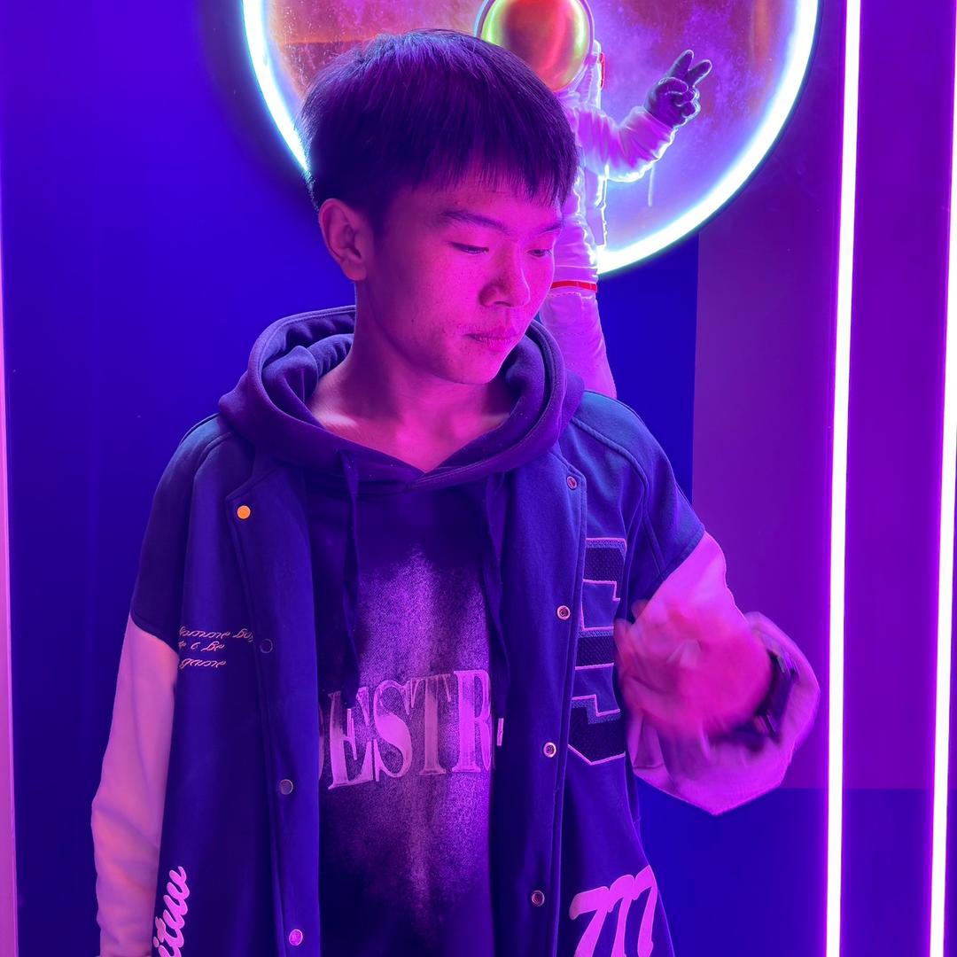 爱喝鲜鲜的瑞