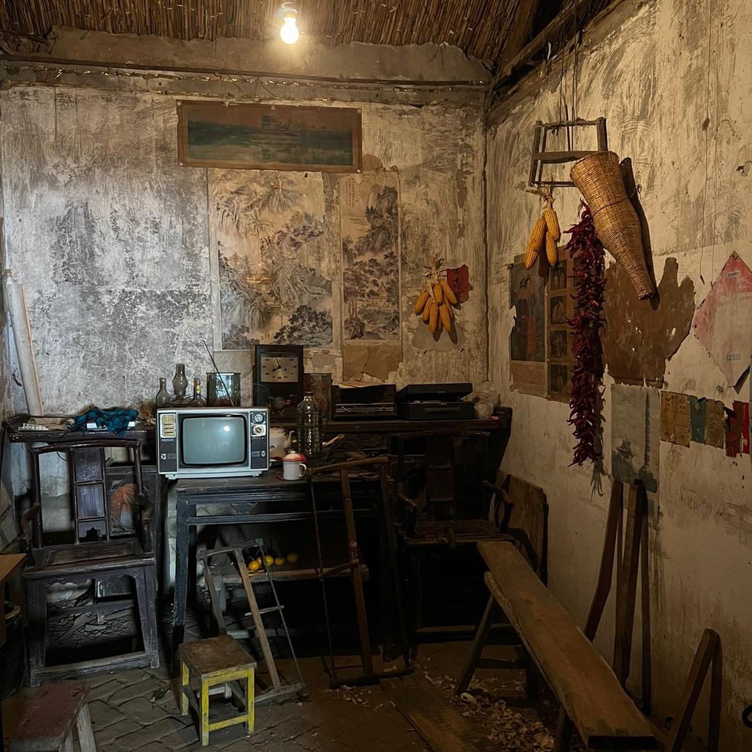 柳云回忆屋柴火地锅鸡