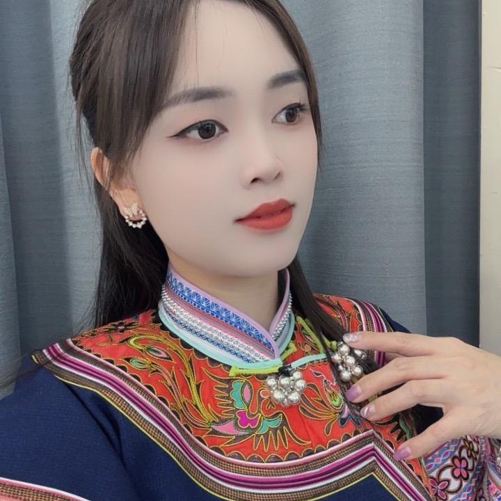 潘家 小姐姐