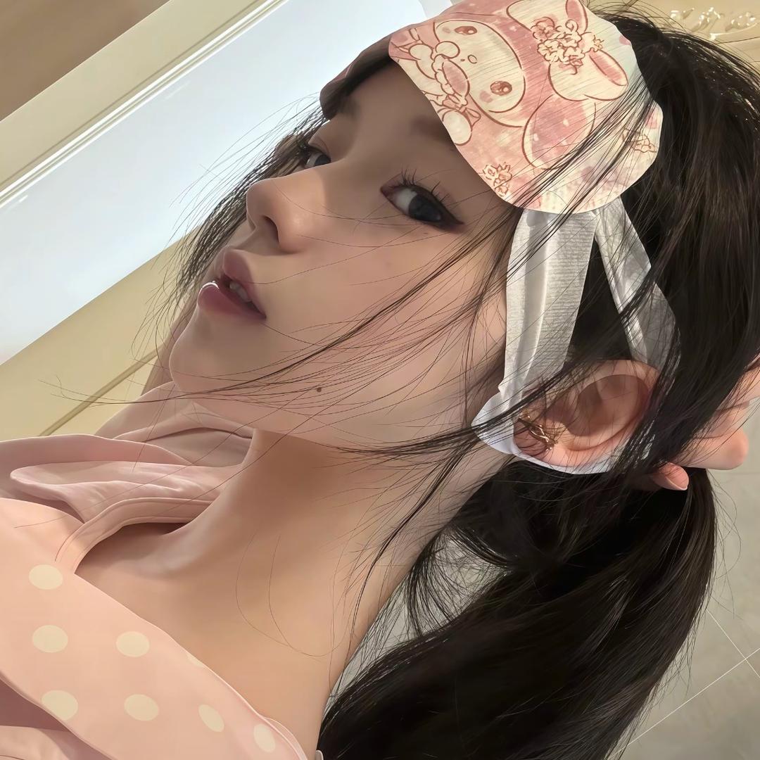 泡芙少喝冰柠咖