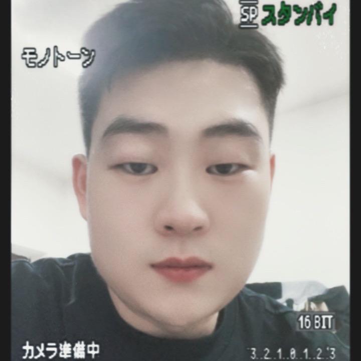 逆  光