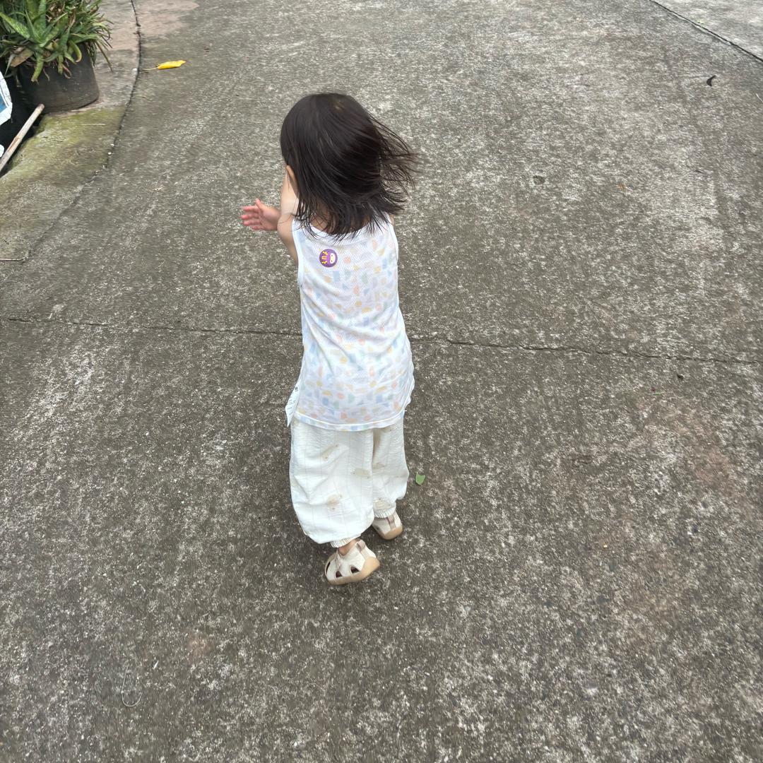 . 铭上有依.🌼