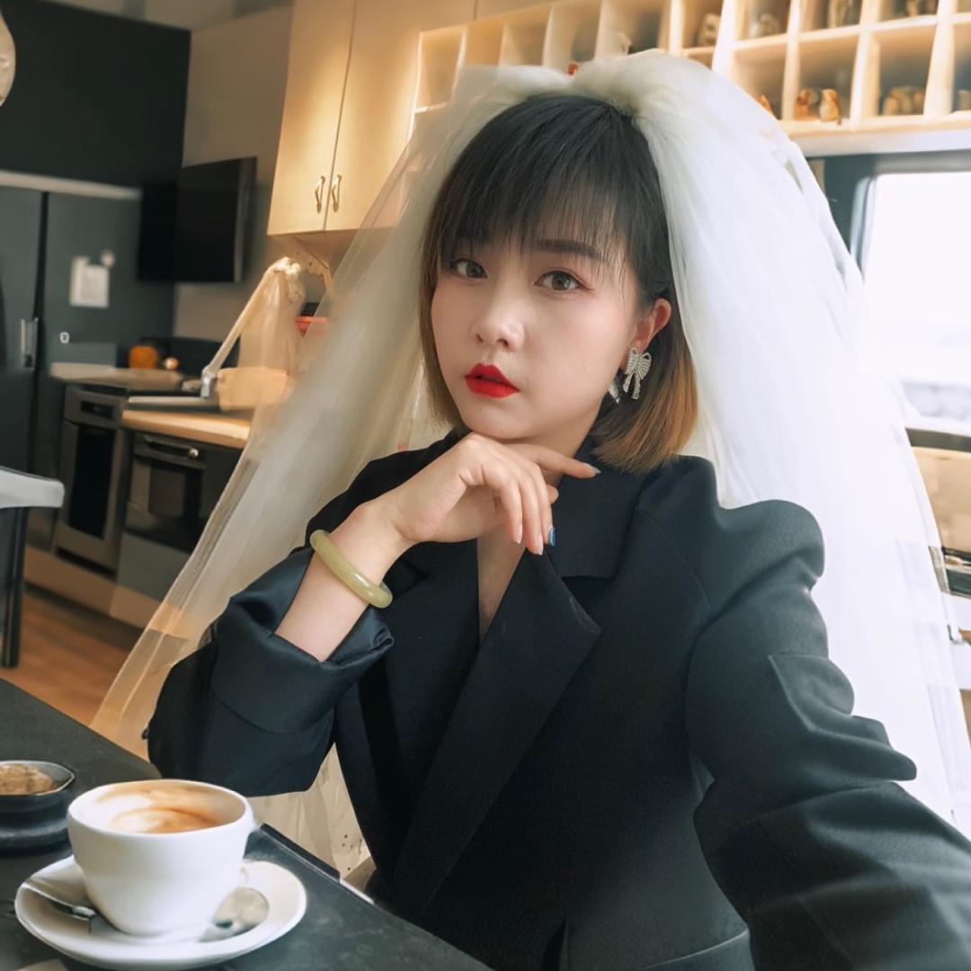🥀小樱子【美甲美睫化妆】